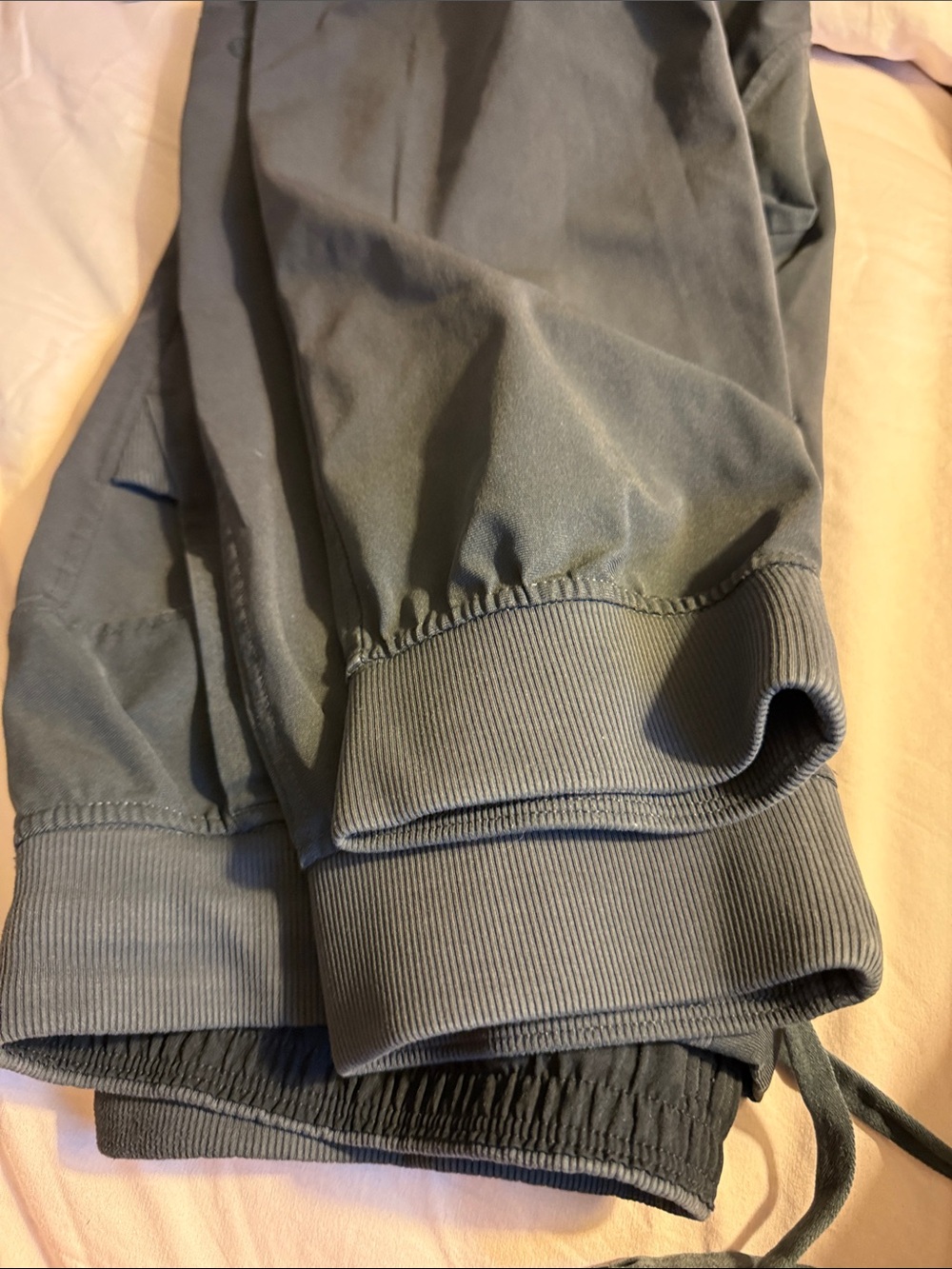 Lululemon - Picture 8 of 8